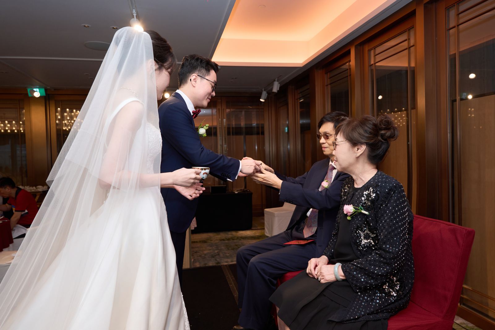 Edward and Na at their wedding