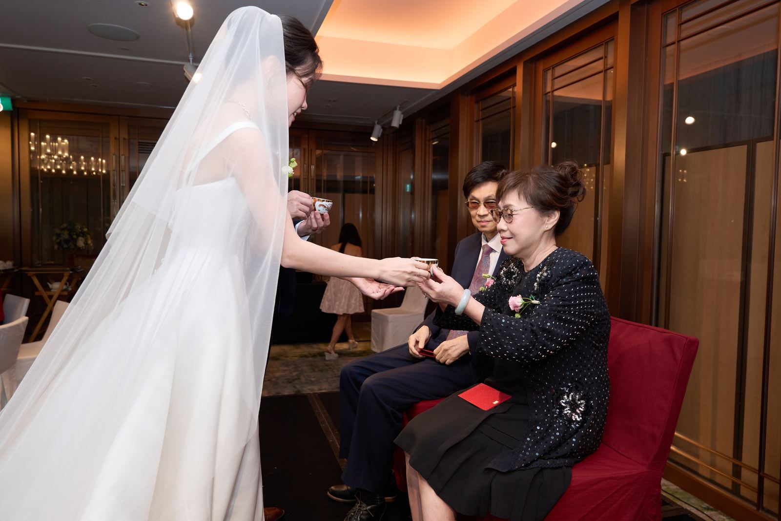 Edward and Na at their wedding