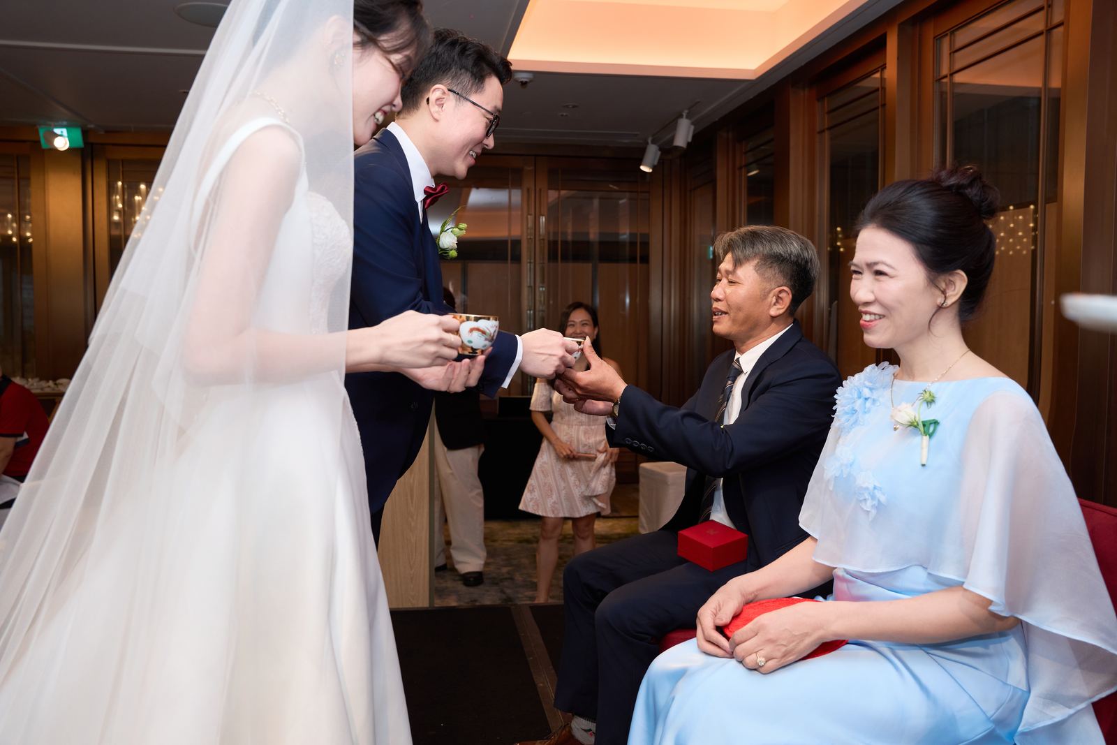 Edward and Na at their wedding