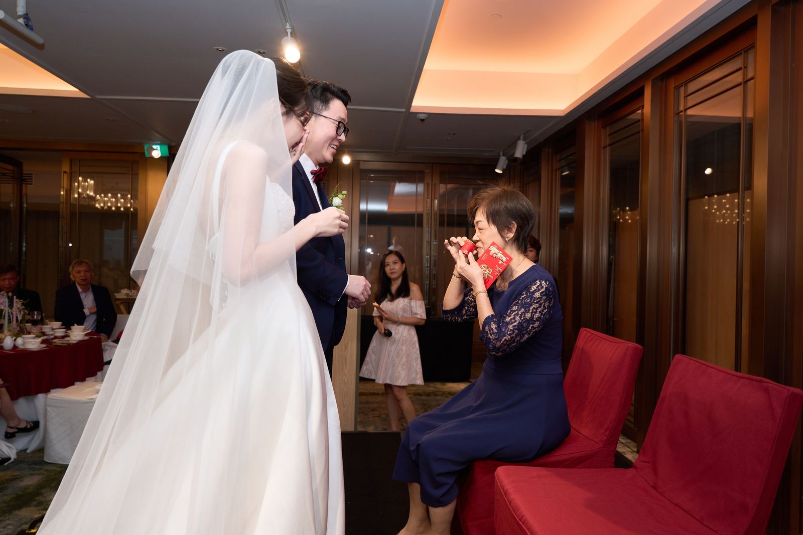 Edward and Na at their wedding