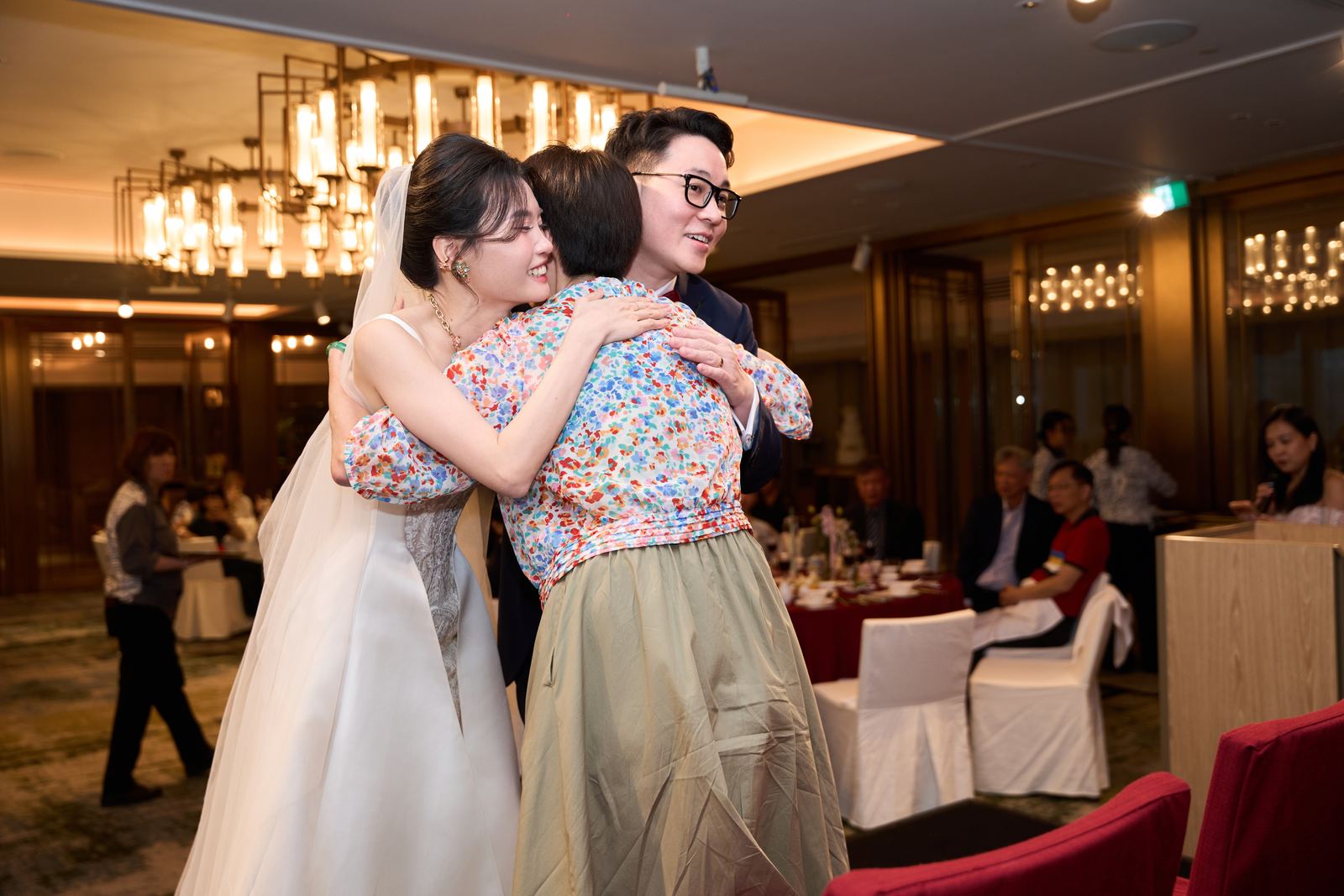 Edward and Na at their wedding